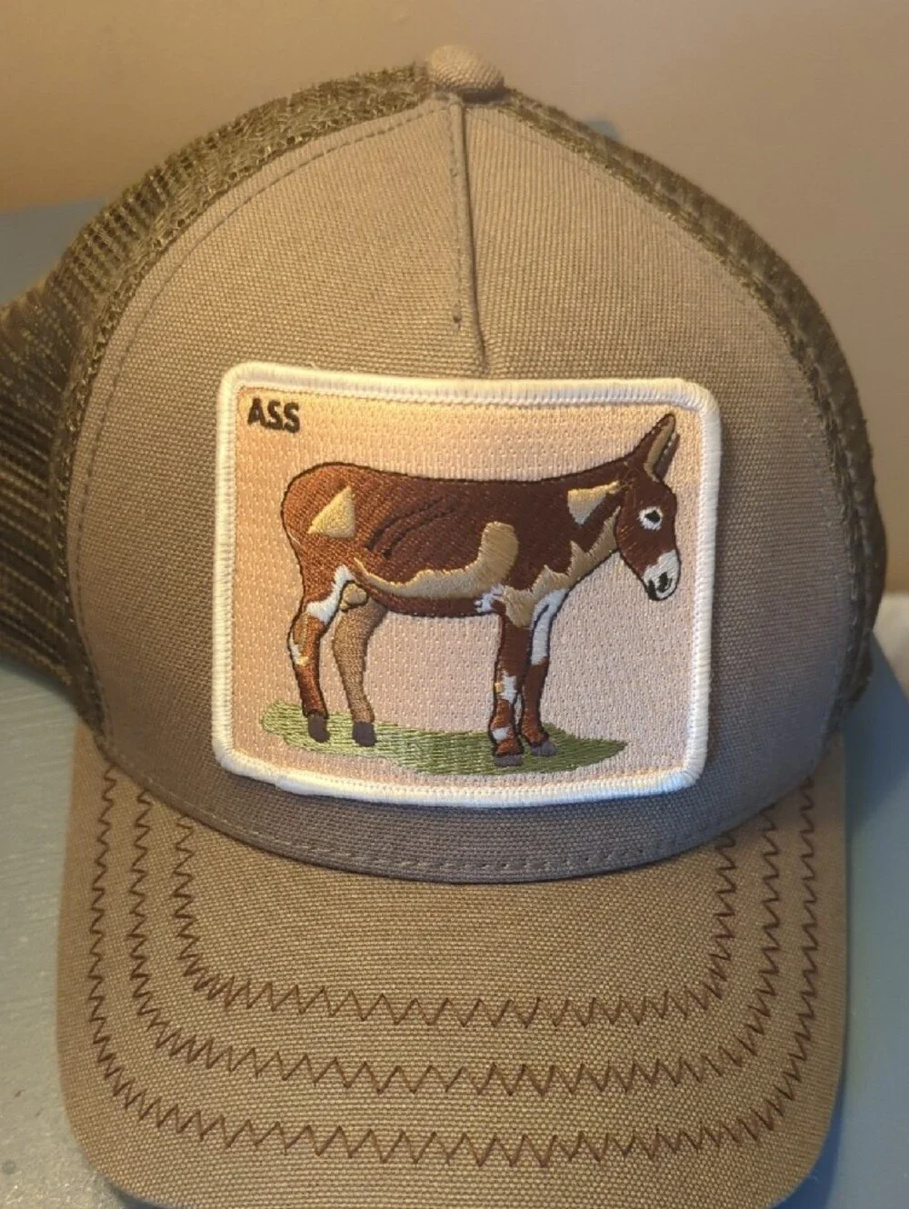 Goorin Donkey Trucker Hat One Size Like New!